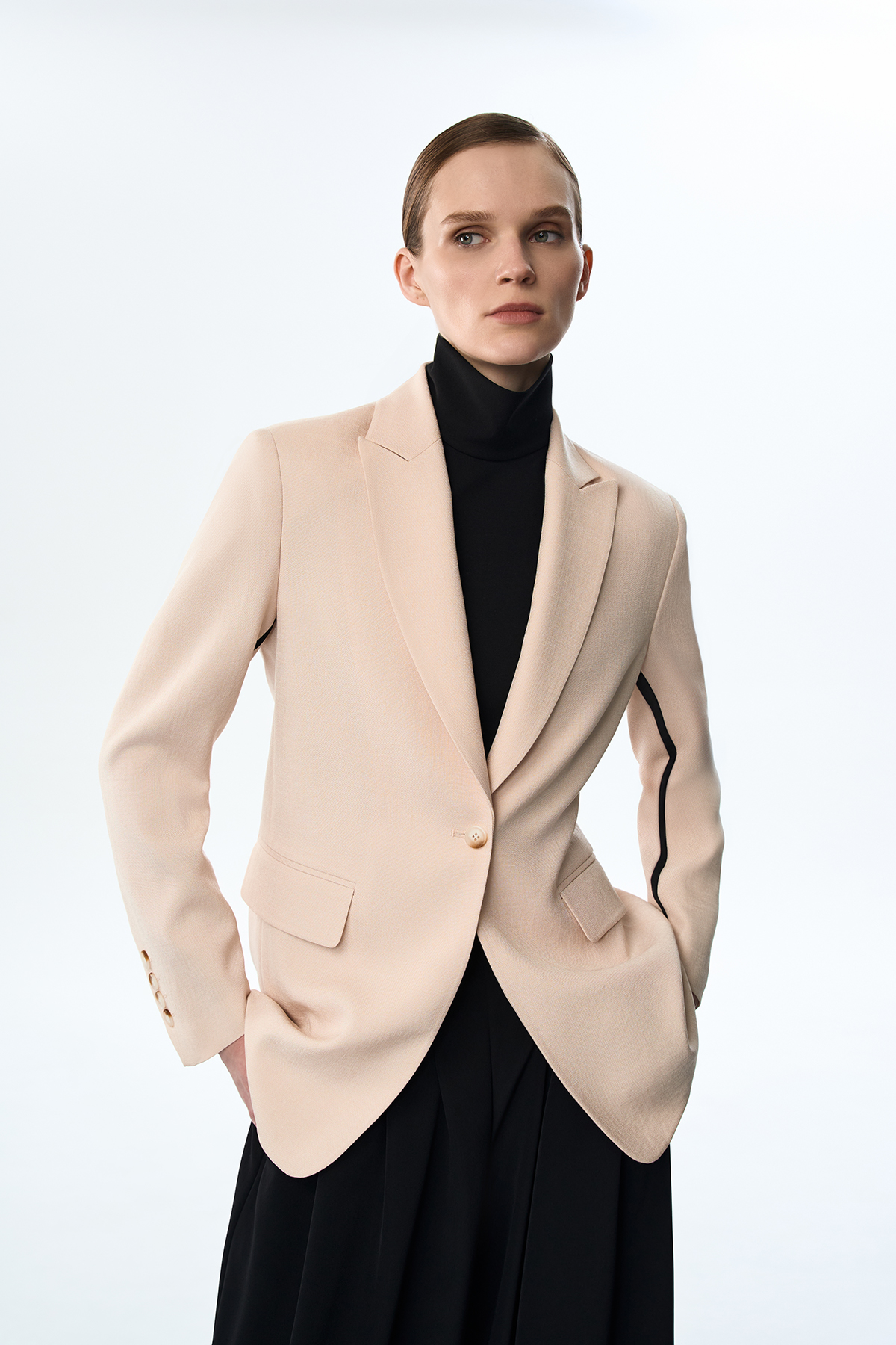 Жакет с контрастными вставками VASSA&Co, пол женский, цвет молочный, фото №3