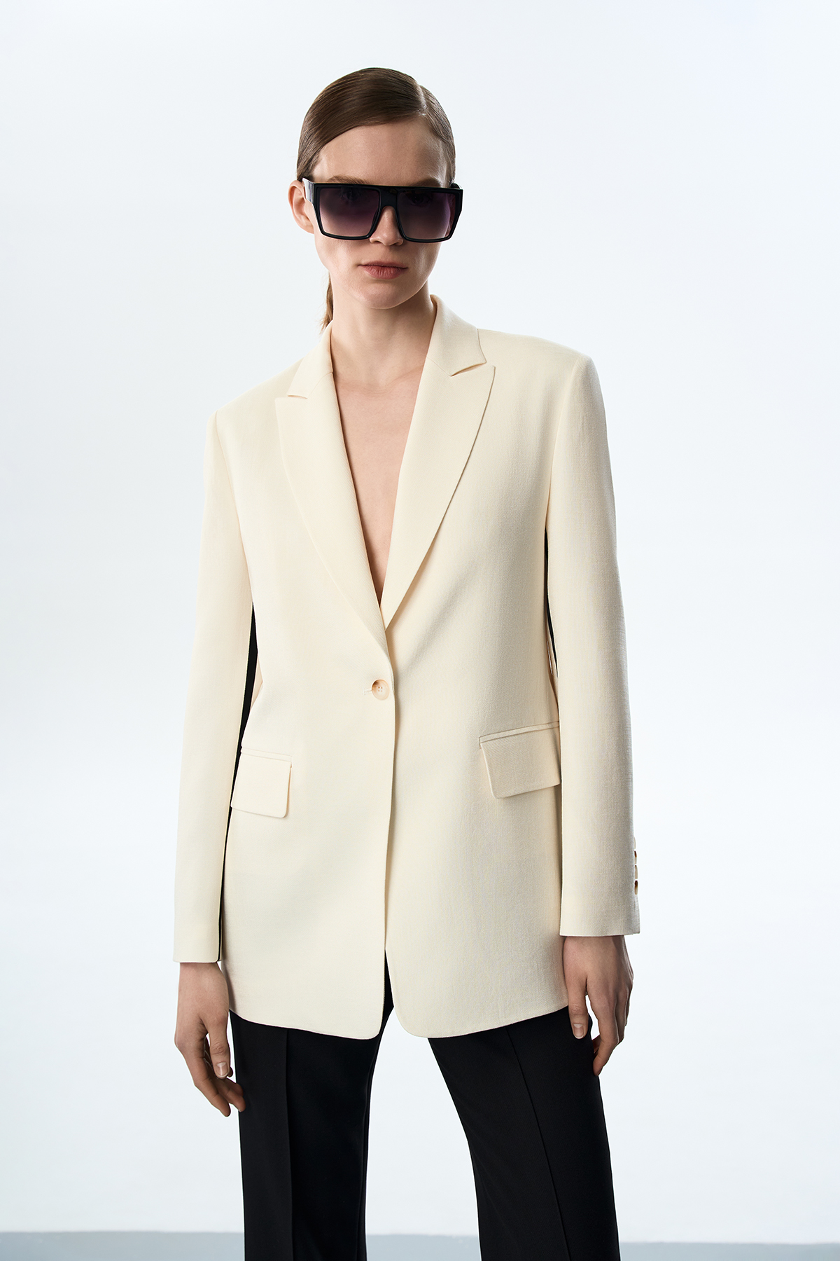 Жакет с контрастными вставками VASSA&Co, пол женский, цвет белый, фото №2