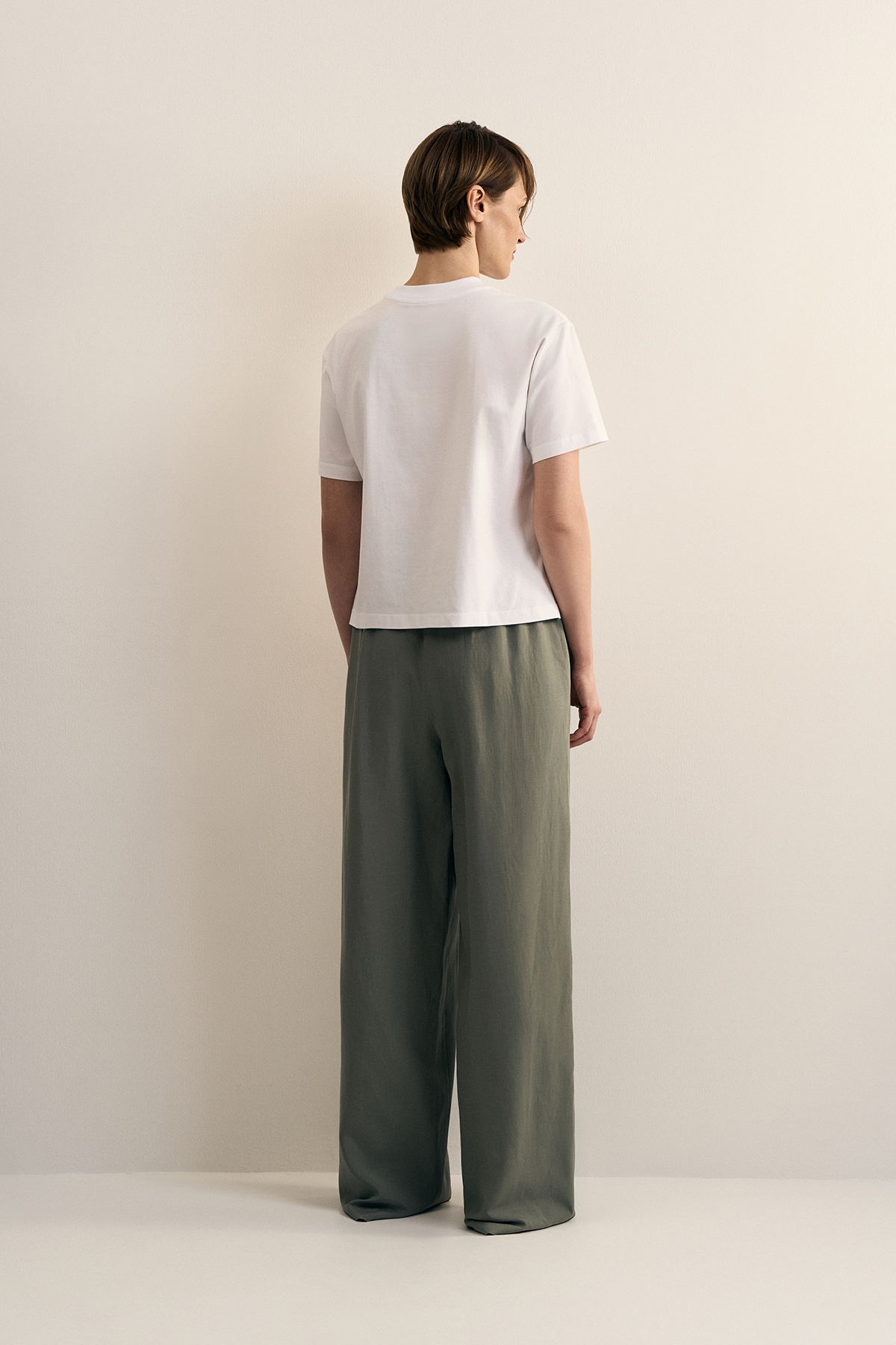 Футболка белая VASSA CODE, пол female, цвет white, фото №2