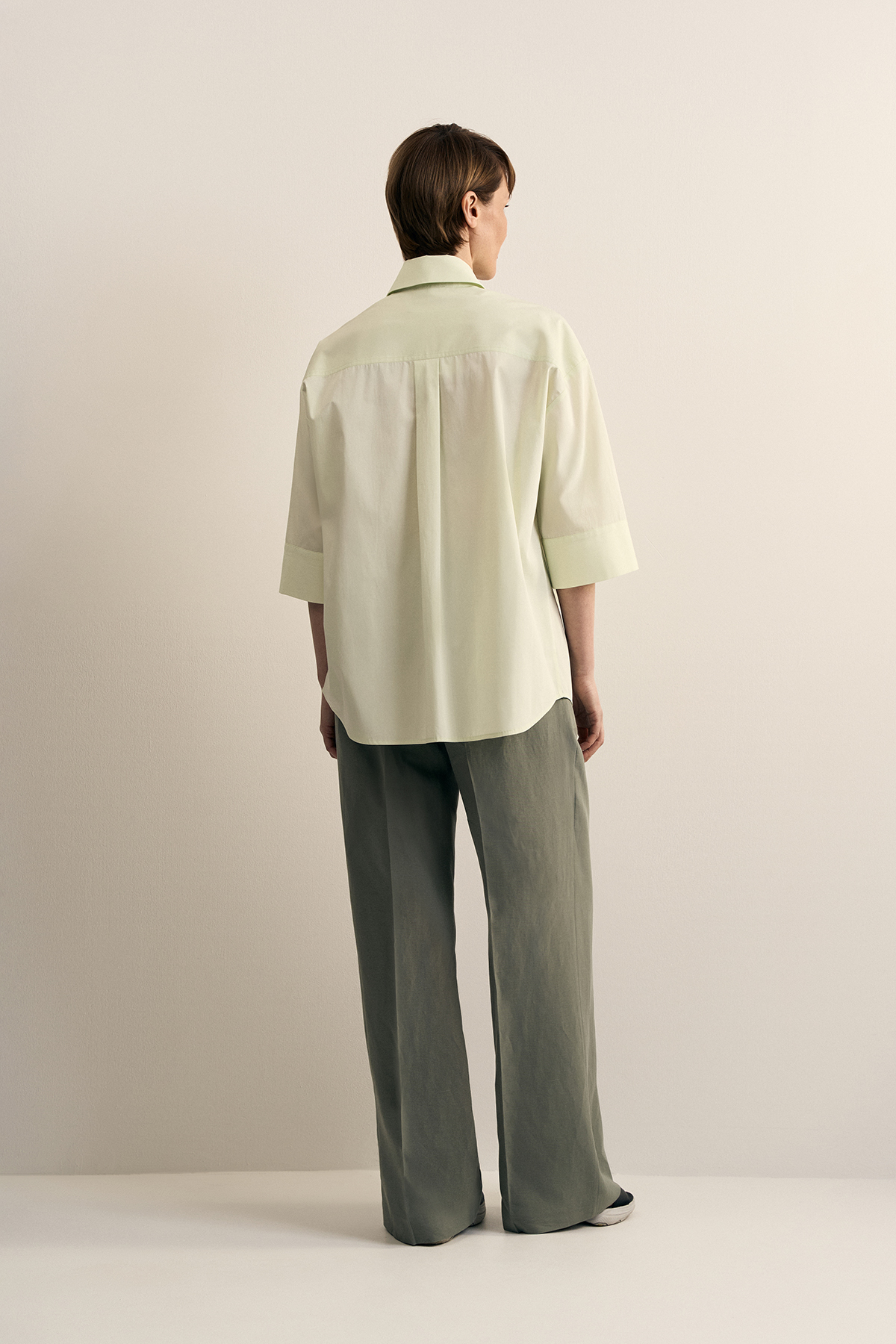 Рубашка с коротким рукавом VASSA CODE, пол female, цвет зеленый, фото №2