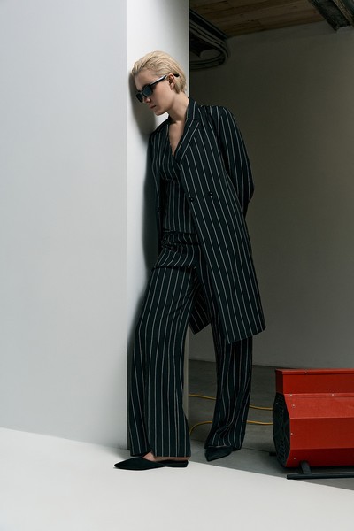 Брюки в полоску VASSA&Co, пол female, цвет black, фото №6