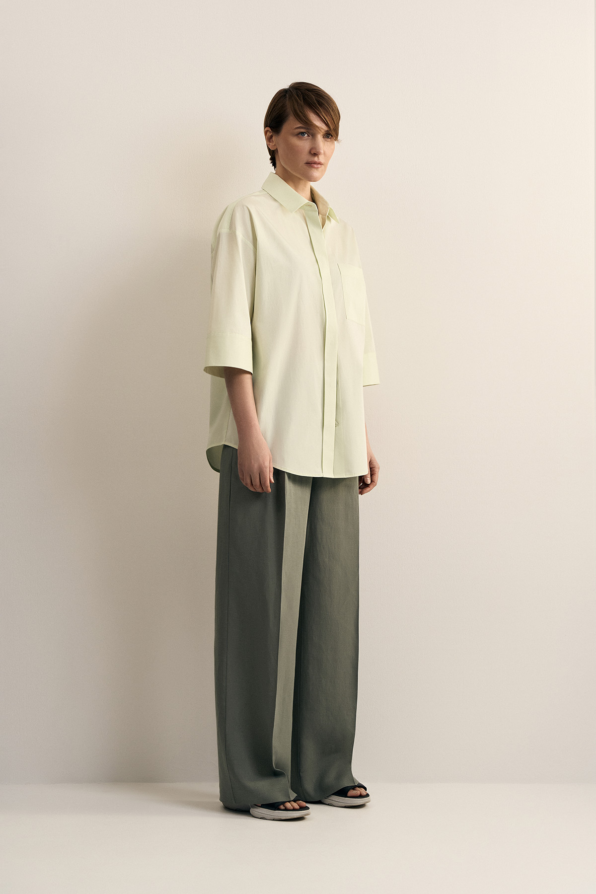 Рубашка с коротким рукавом VASSA CODE, пол женский, цвет зеленый, фото №3