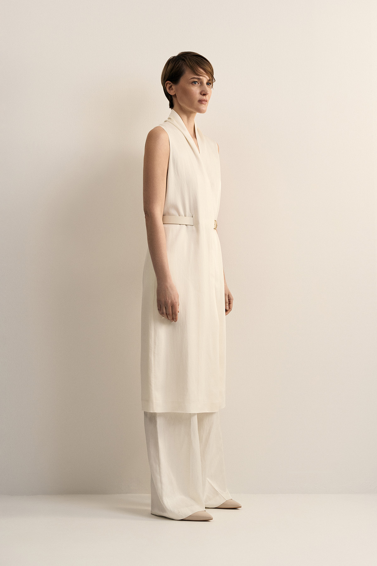 Платье без рукавов VASSA CODE, пол female, цвет white, фото №4