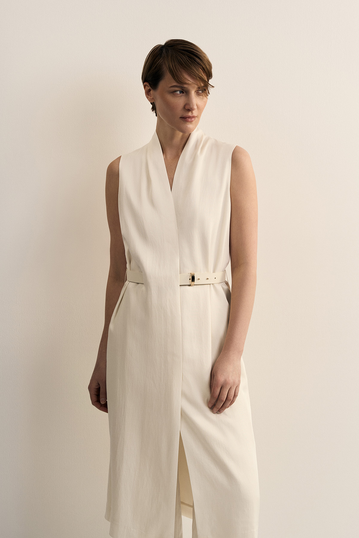 Платье без рукавов VASSA CODE, пол female, цвет white, фото №5