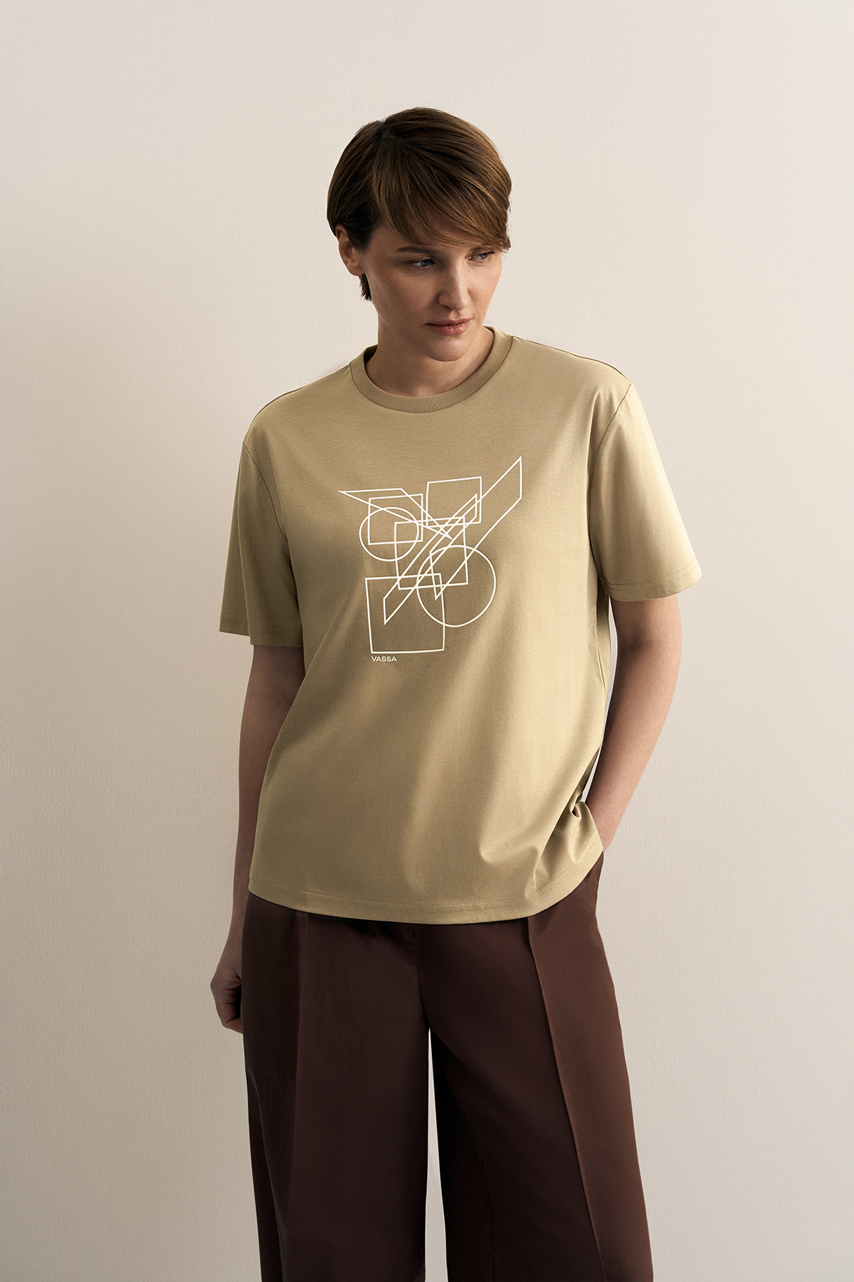 Футболка с принтом VASSA CODE, пол женский, цвет коричневый, фото №2