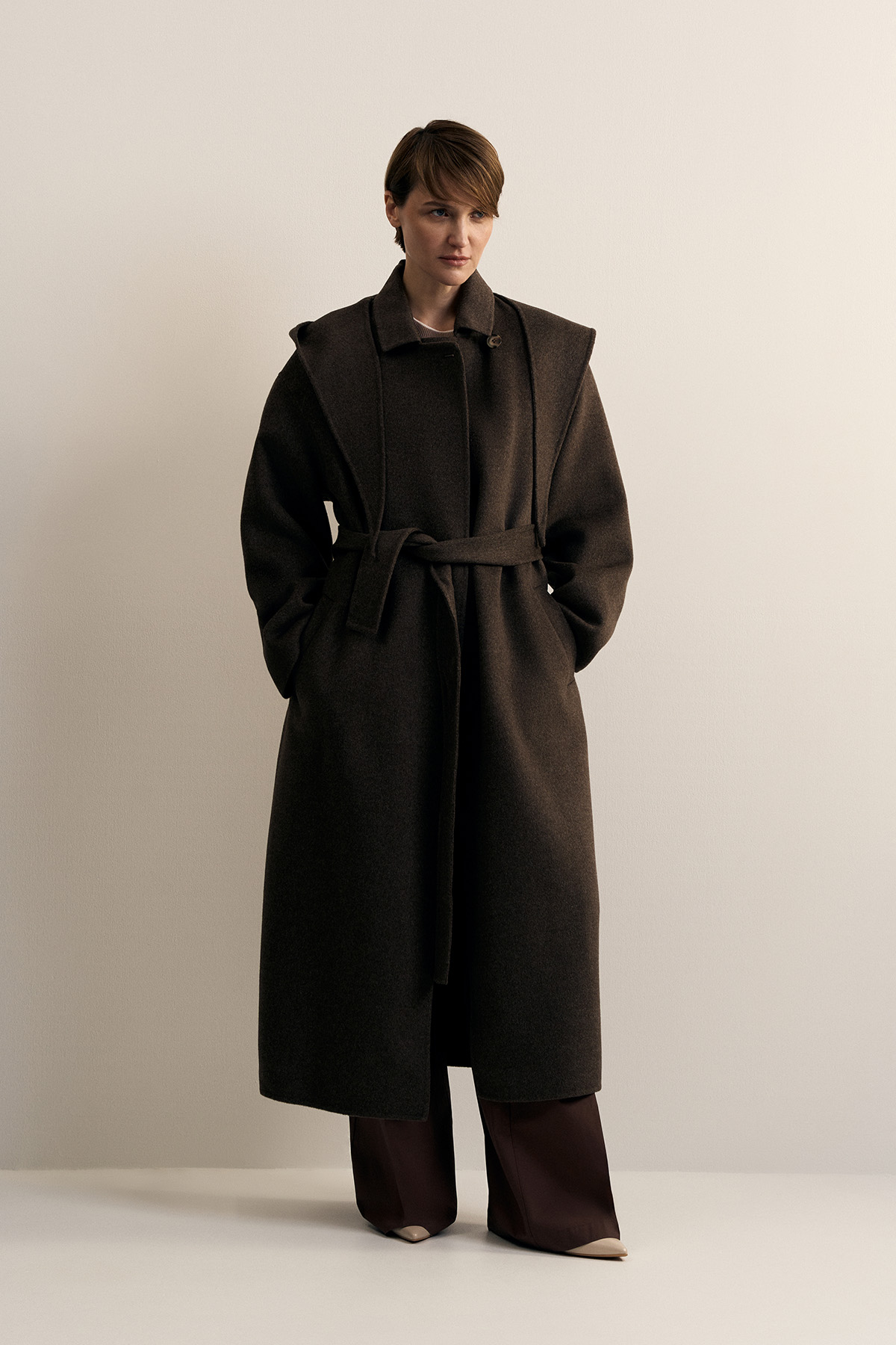 Пальто женское с капюшоном VASSA CODE, пол female, цвет brown, фото №3