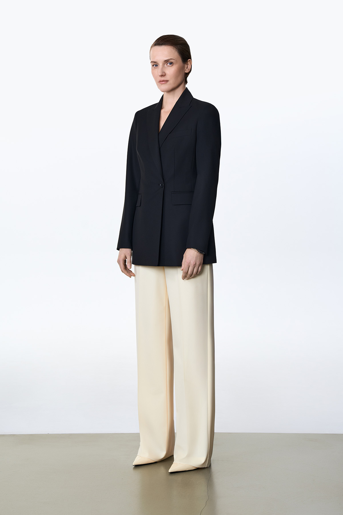 Жакет приталенный VASSA&Co, пол female, цвет black, фото №3