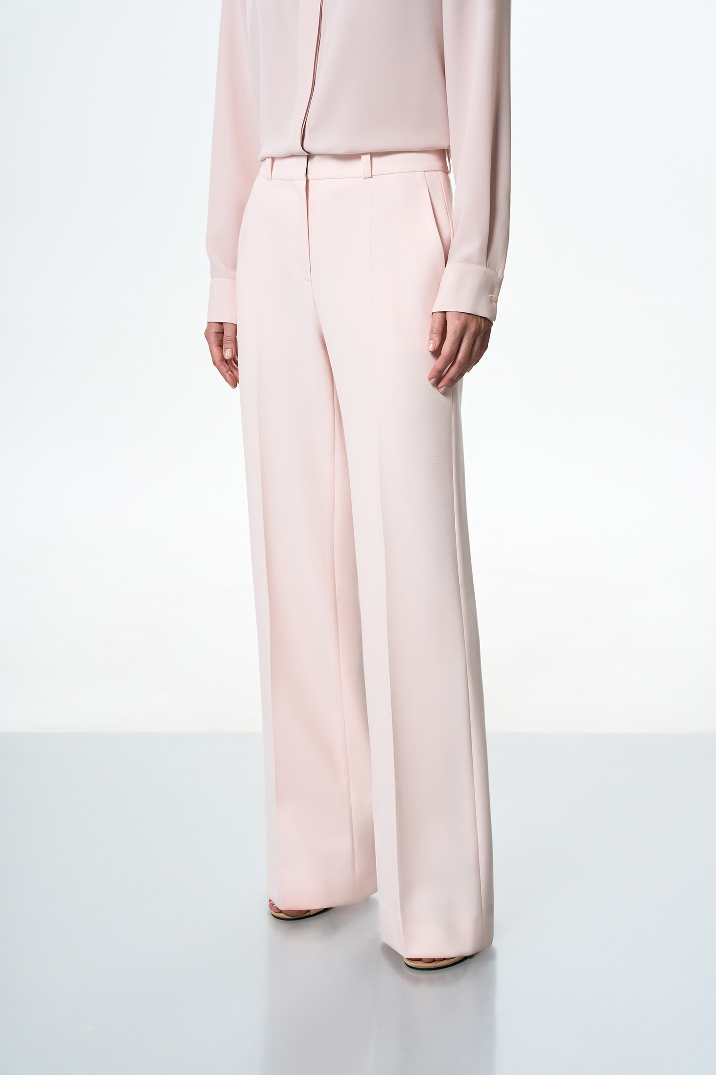 Брюки VASSA&Co, пол female, цвет pink, фото №2