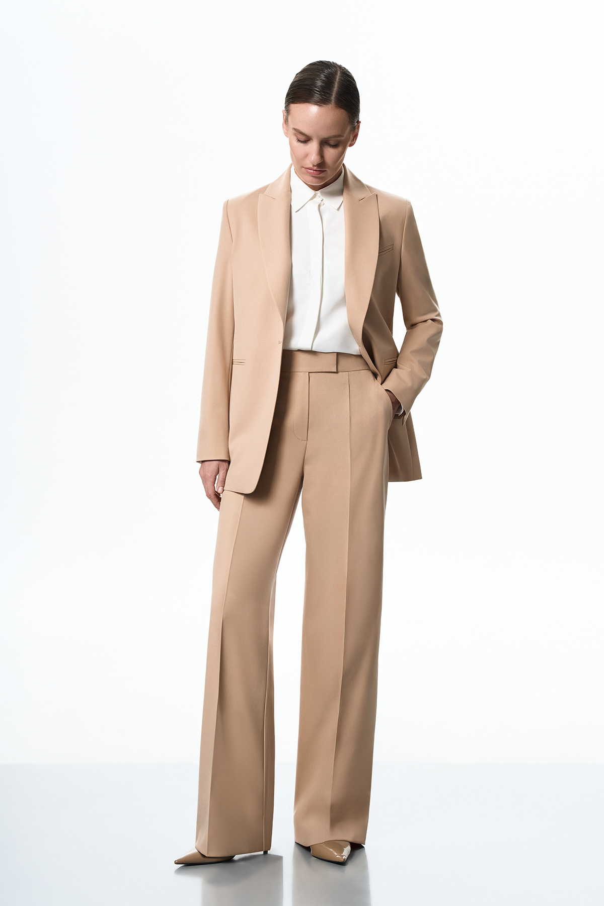 Брюки бежевые VASSA&Co, пол female, цвет бежевый, фото №3