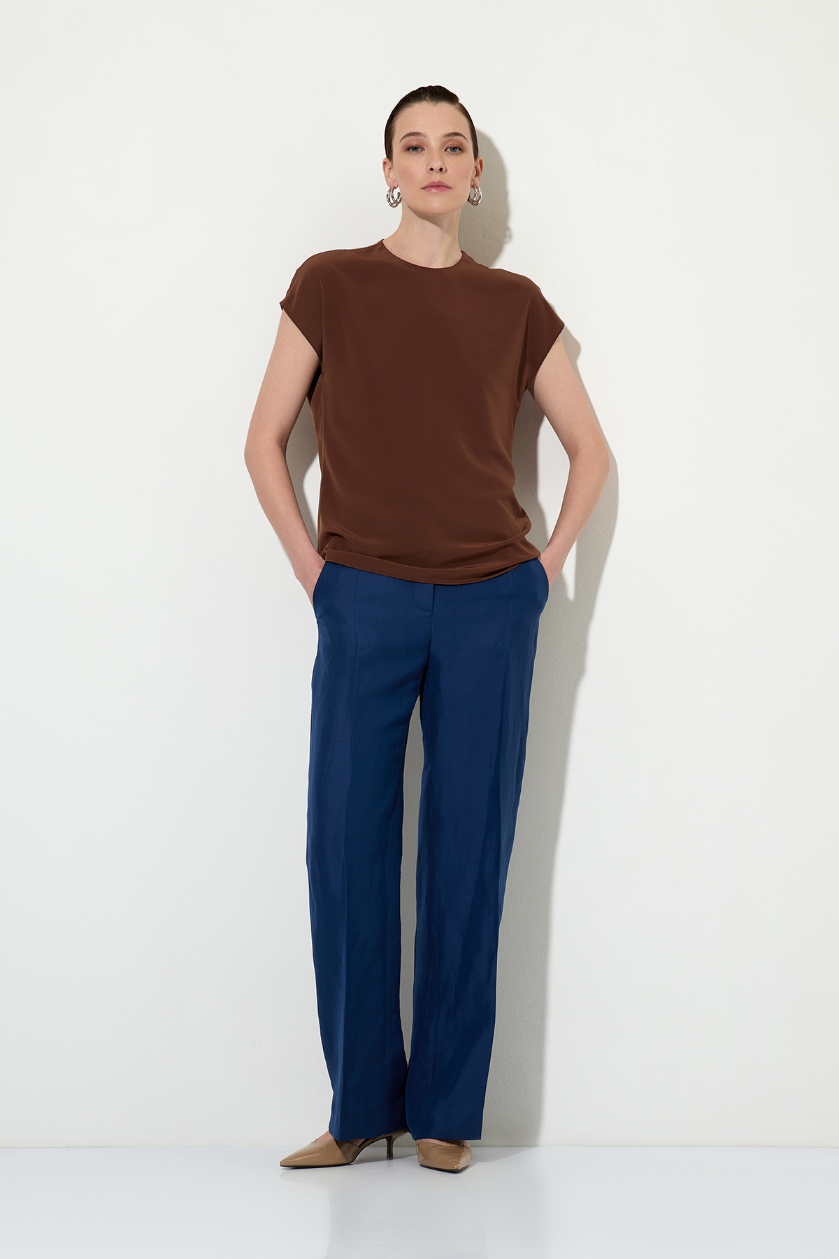 Blouse VASSA&Co, пол female, цвет brown, фото №2
