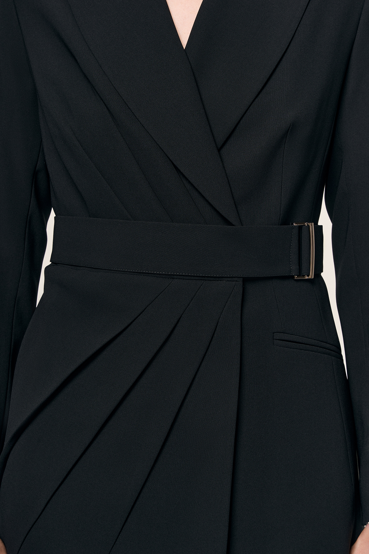 Жакет с архитектурными драпировками VASSA&Co, пол female, цвет black, фото №3