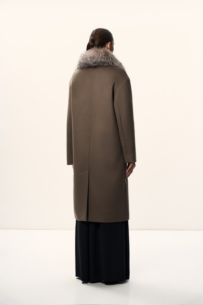 Пальто с воротником из натурального меха VASSA&Co, пол female, цвет brown, фото №4