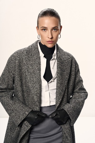 Двубортное пальто свободного кроя VASSA&Co, пол female, цвет black, фото №8