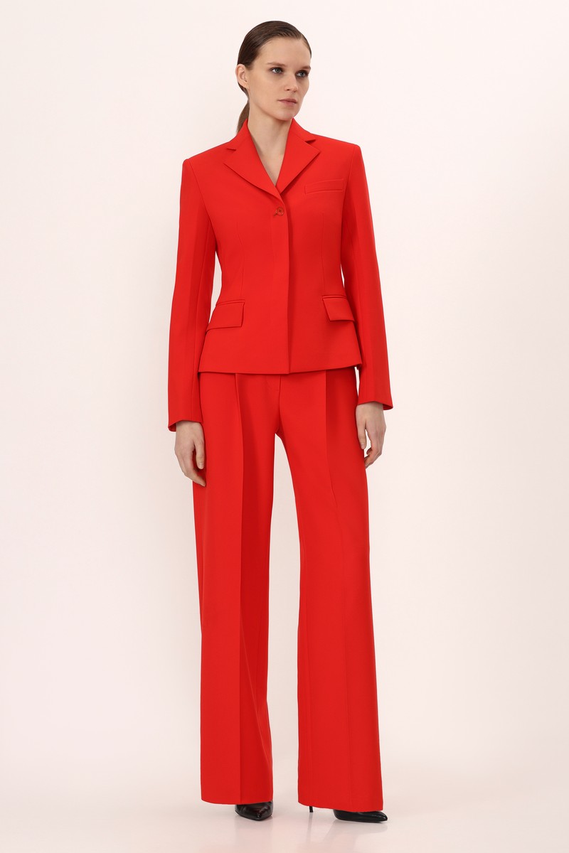 Брючный костюм