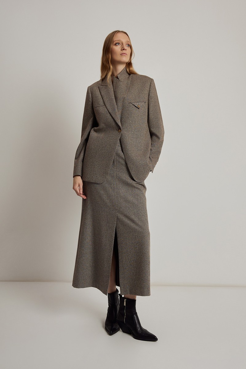 Костюм с юбкой и брюками