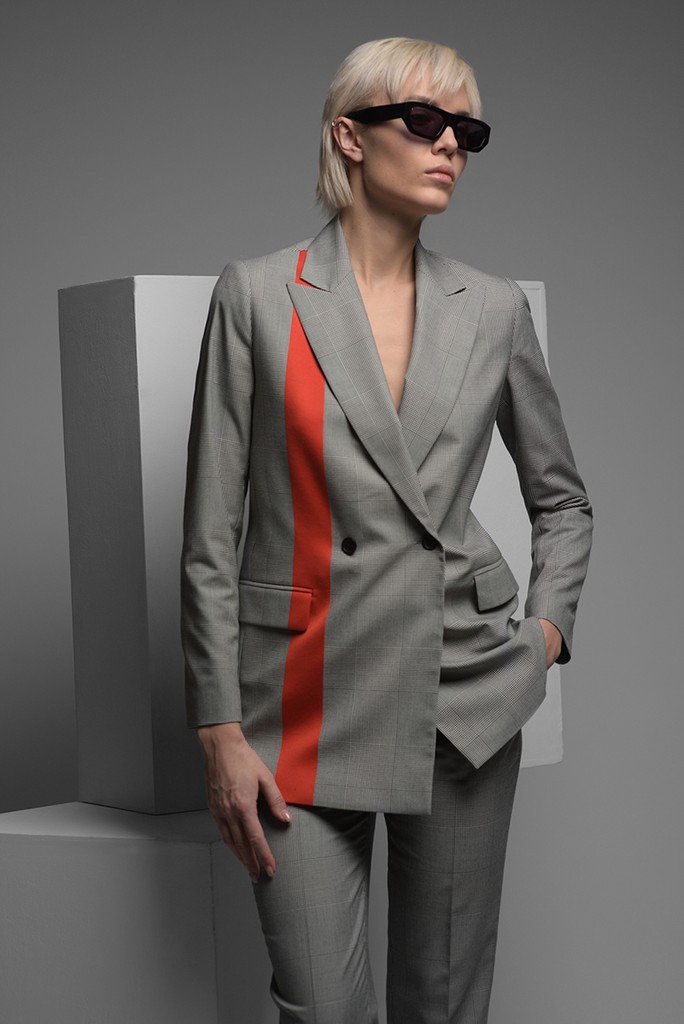 <p>Финальные скидки 80%</p>